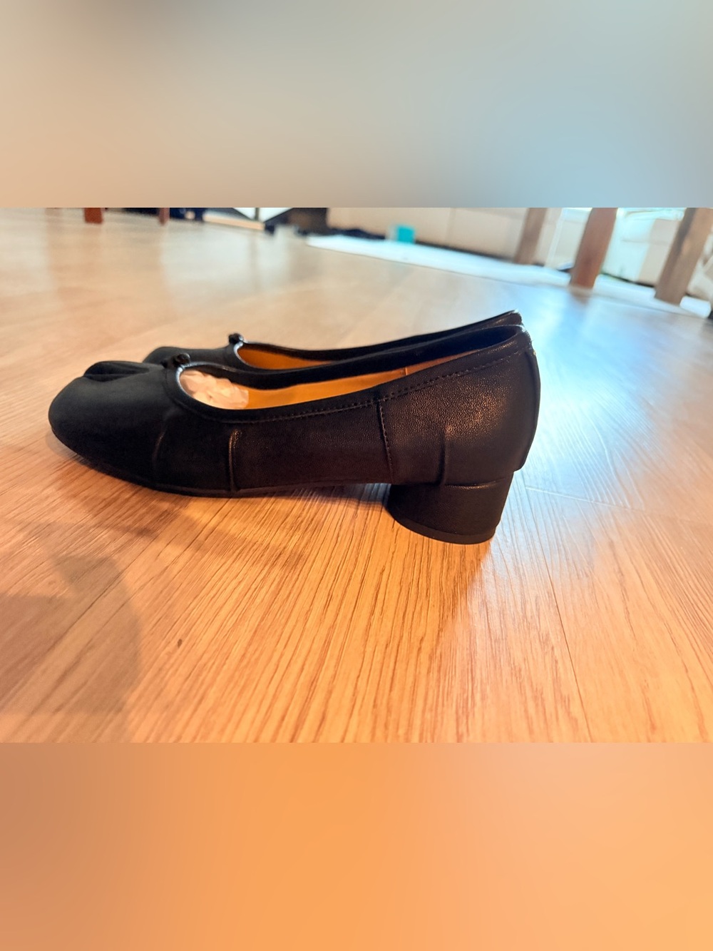 Tabi Flats for Women Split Toe Soft - Picture 2 of 3